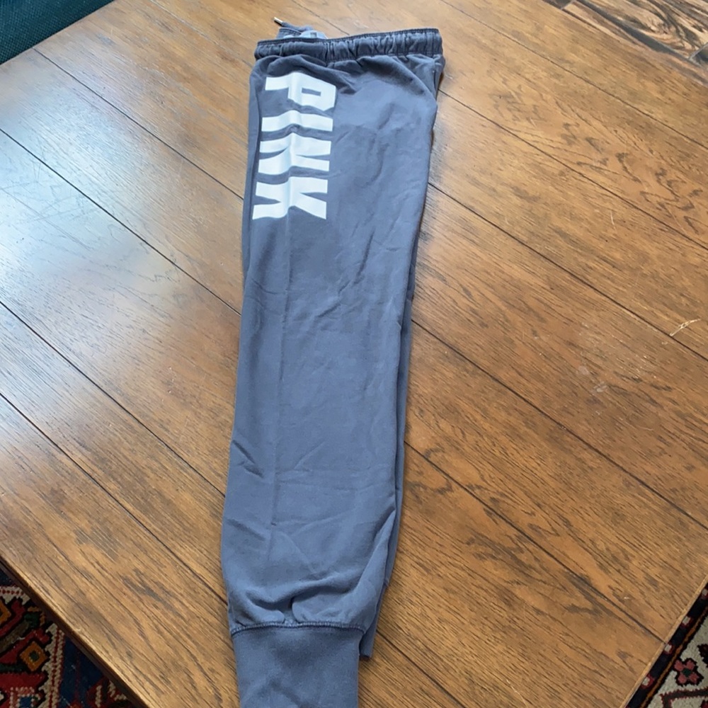 Pink/Victoria’s Secret joggers - Picture 3 of 4